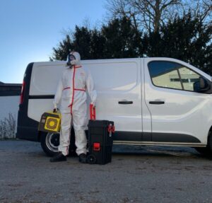 Bild eines Tatortreinigers in Dingolfing im Einsatz